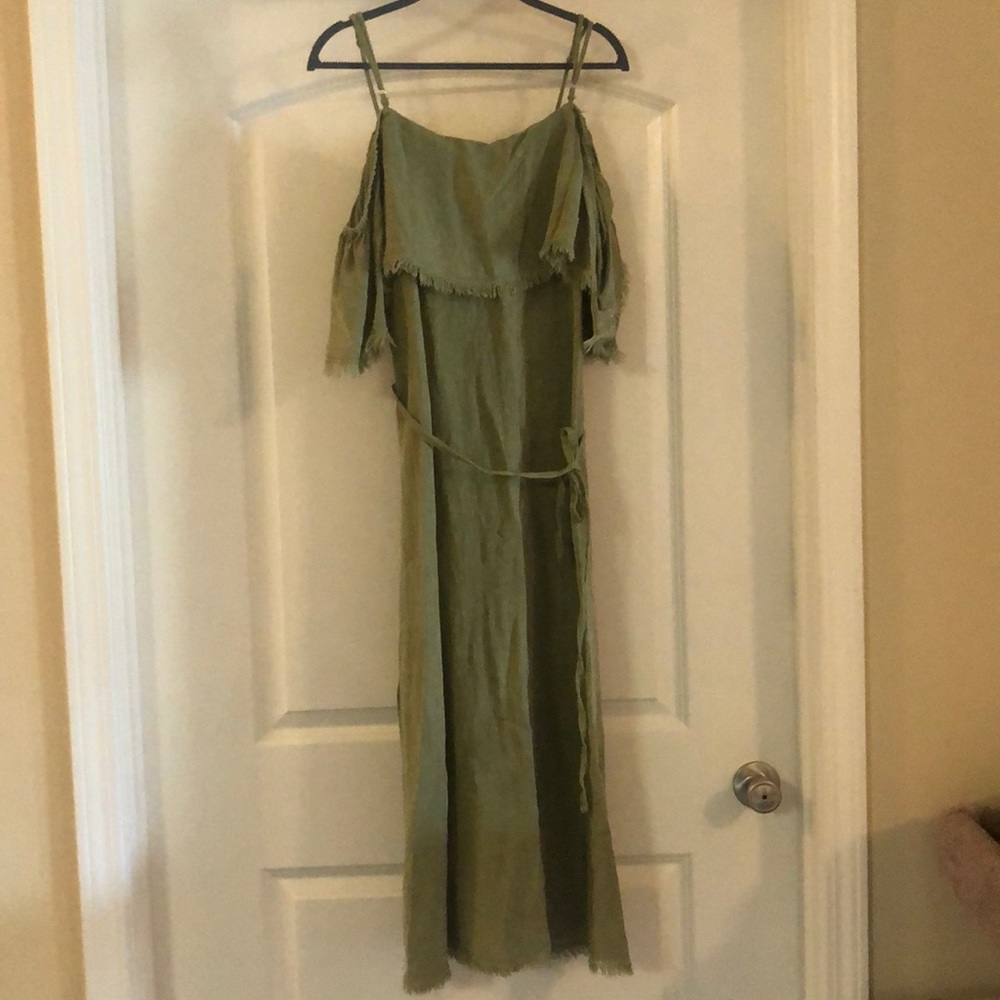 Off the shoulder Dress